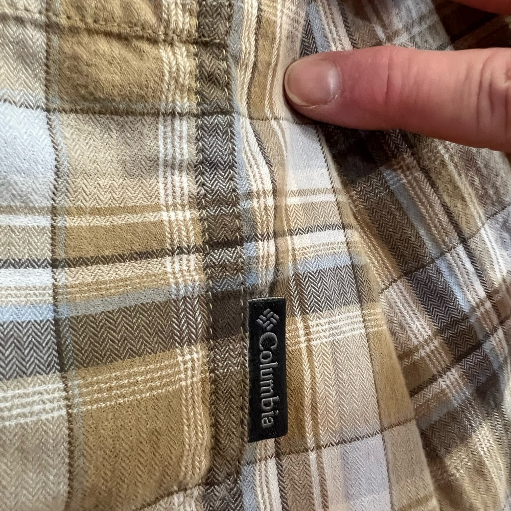 Columbia button down - Picture 4 of 4